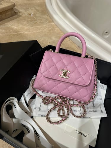 Customer photo review of CC 24K Coco Hanle Nano 18cm Pink Grained Calfskin Gold Hardware