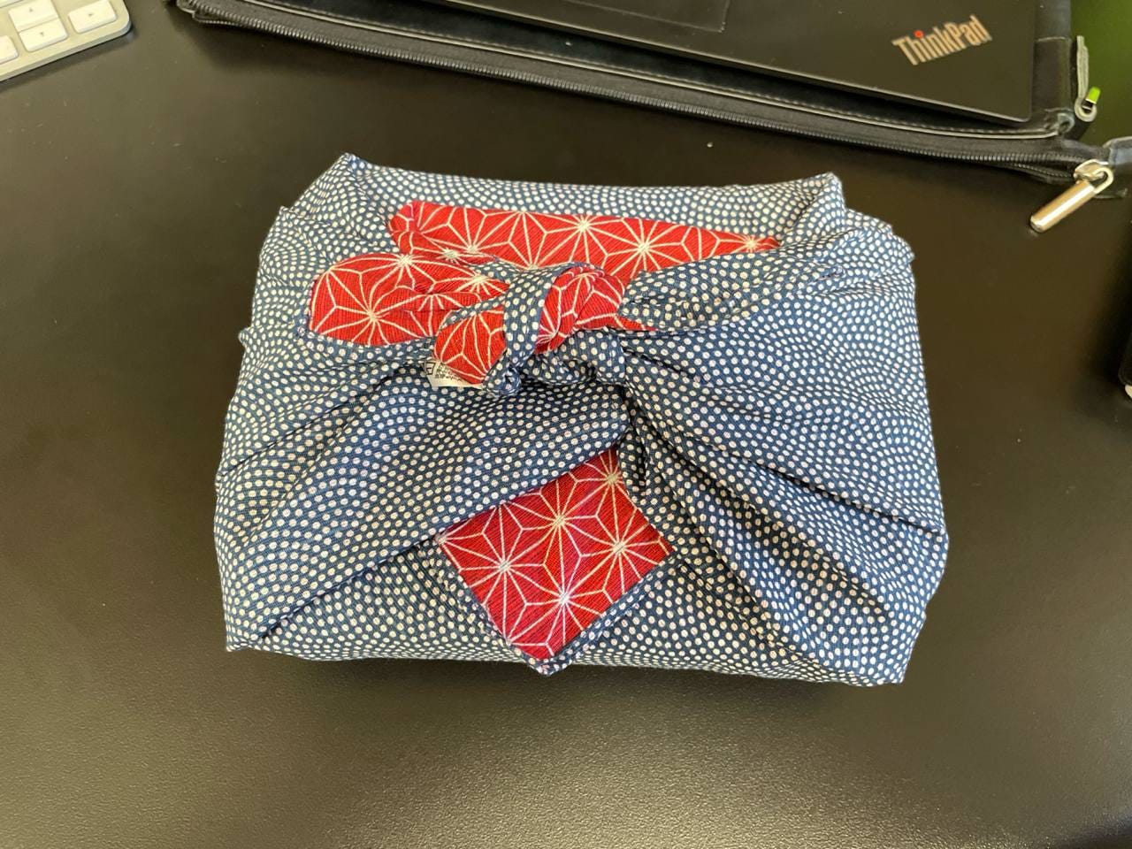 Customer photo review of Double Sided Furoshiki 50cm | Asanoha Nami Navy & Red