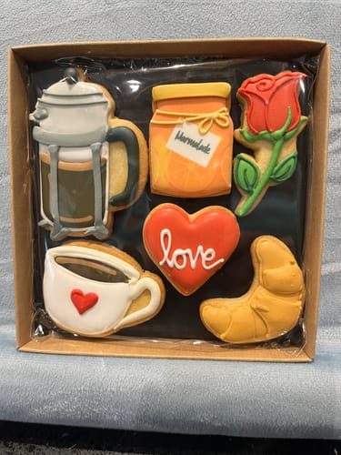 Customer photo review of Breakfast In Bed Biscuit Box