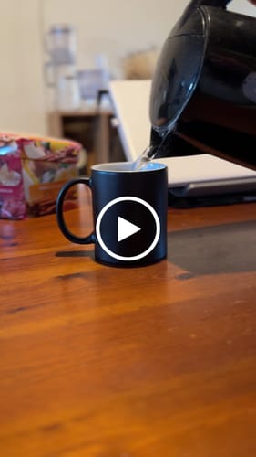 Customer video review of Tazza magica personalizzata 325ml