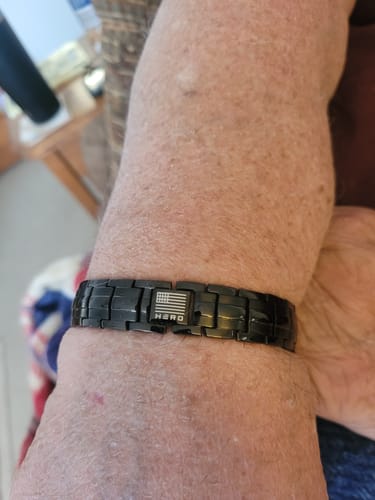 Customer photo review of Sherman Tank Track Titanium Magnetic Bracelet : Helps Pair Veterans With A Service Dog Or Shelter Dog