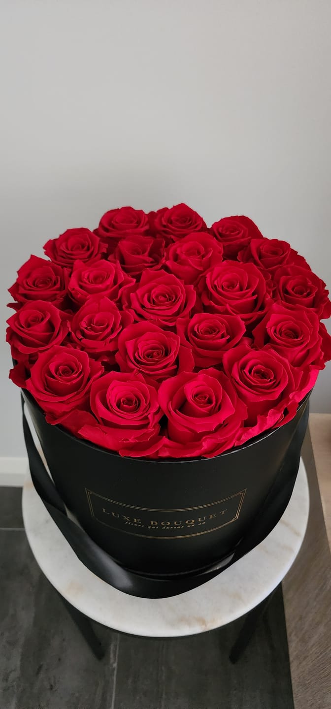 Customer photo review of Grand Everlasting Rose Box - Red Roses