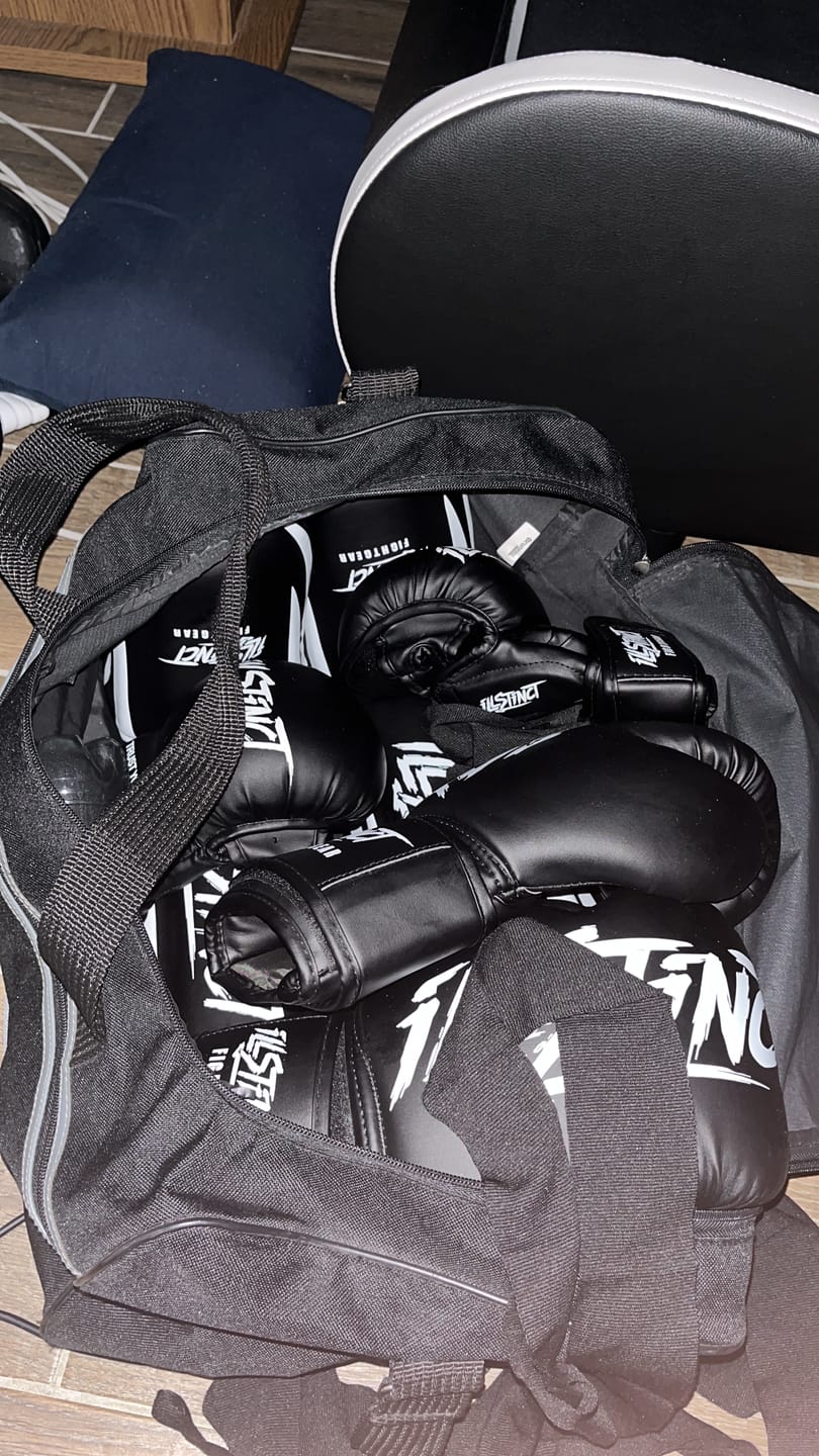 Customer photo review of Skilltech MMA-Sparring Handschuhe