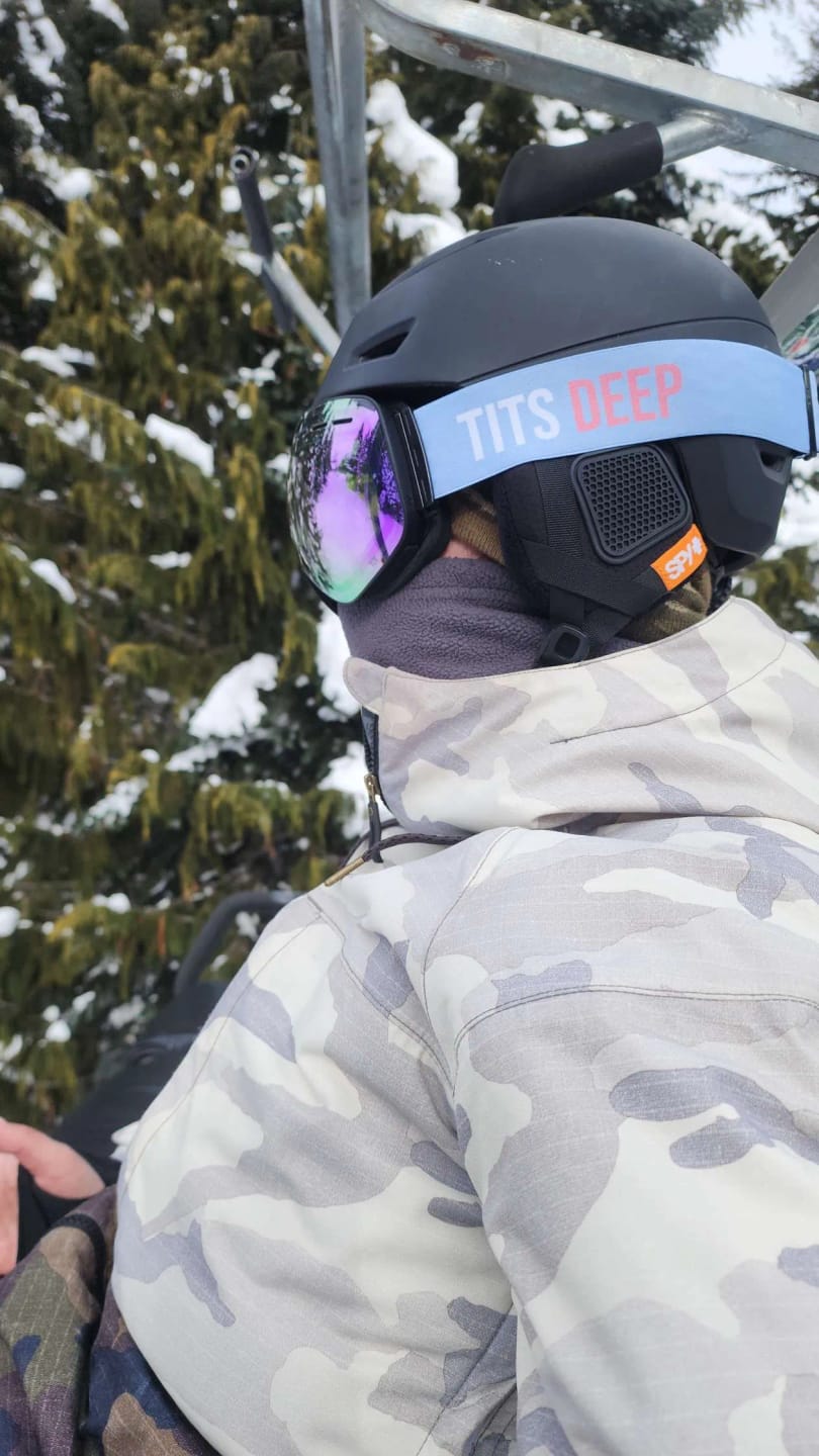 Customer photo review of The Emily Snow Goggle - Grape Ice Lens