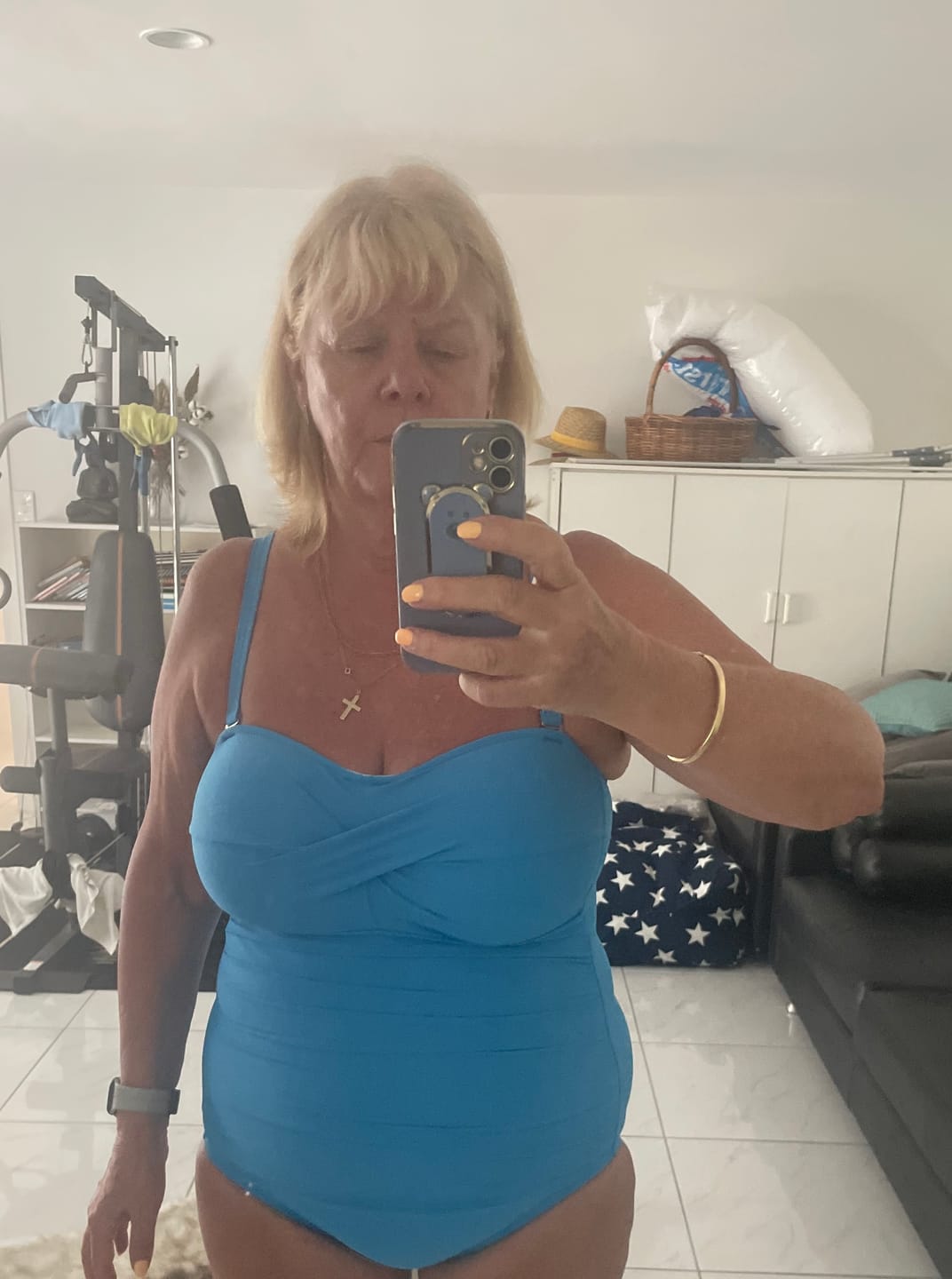 Customer photo review of Blue Ribbed Texture Ombre Bandeau (Final Sale)