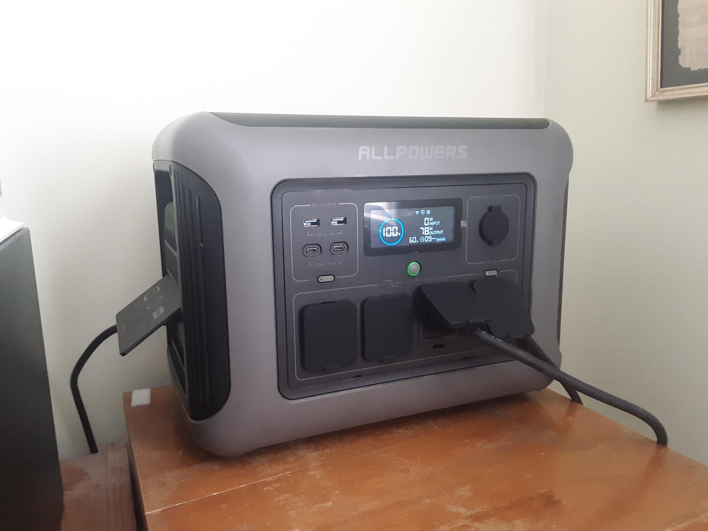 Customer photo review of ALLPOWERS R1500 Portable Power Station 1800W 1152Wh LiFePO4 Battery