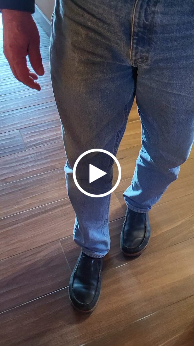 Customer video review of OLUKAI Moloa Men's Leather Slip On Shoes Black/Toffee Brand New