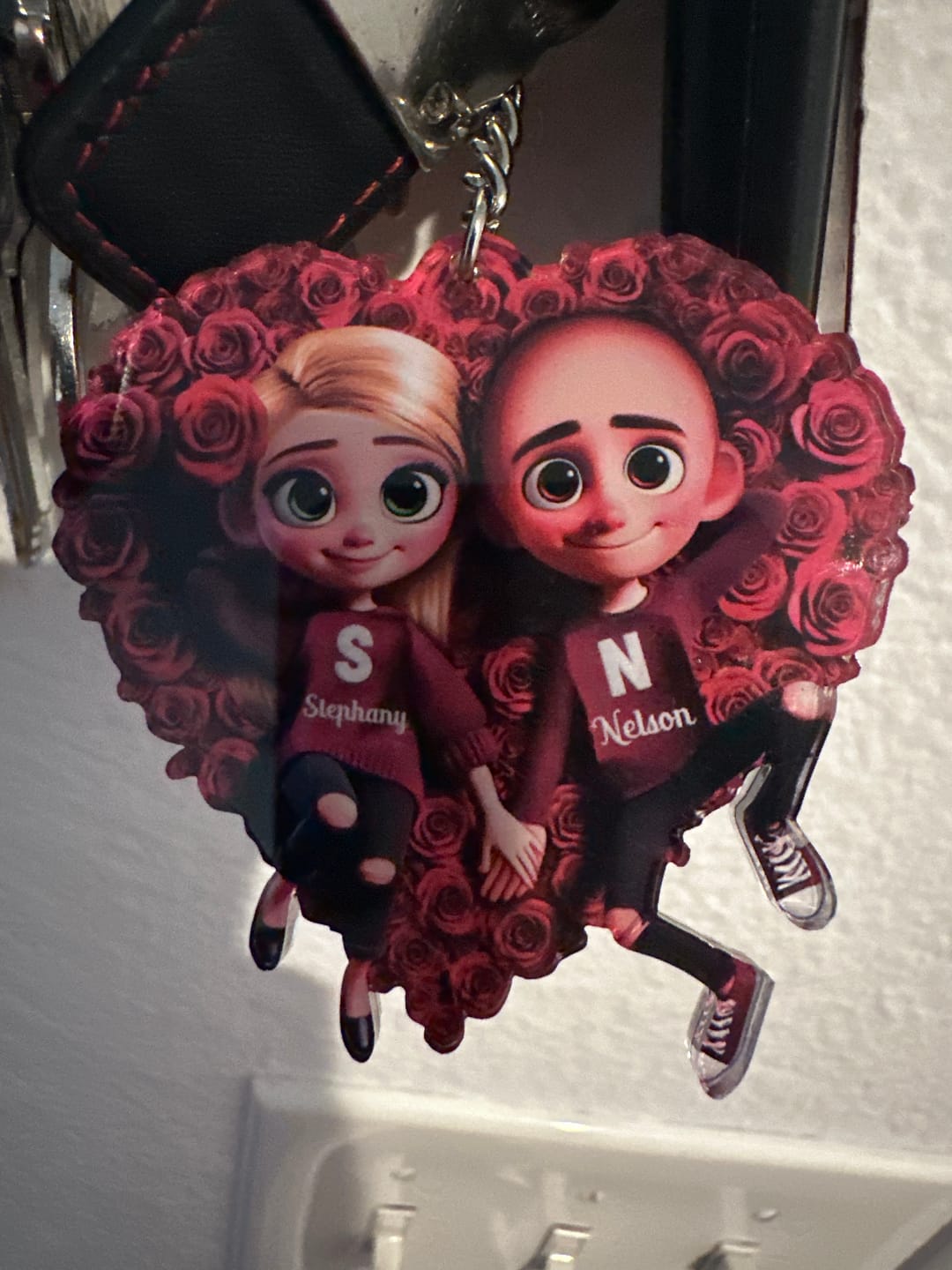 Customer photo review of Rose Heart Couple Personalized Acrylic Keychain, Valentine's Day Gift for her, Gift for him