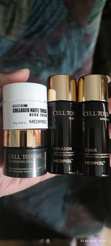 Customer photo review of Anti-novecošanās miniatūru komplekts ar cilmes šūnām Medi-Peel Cell Toxing Dermajours Trial Kit