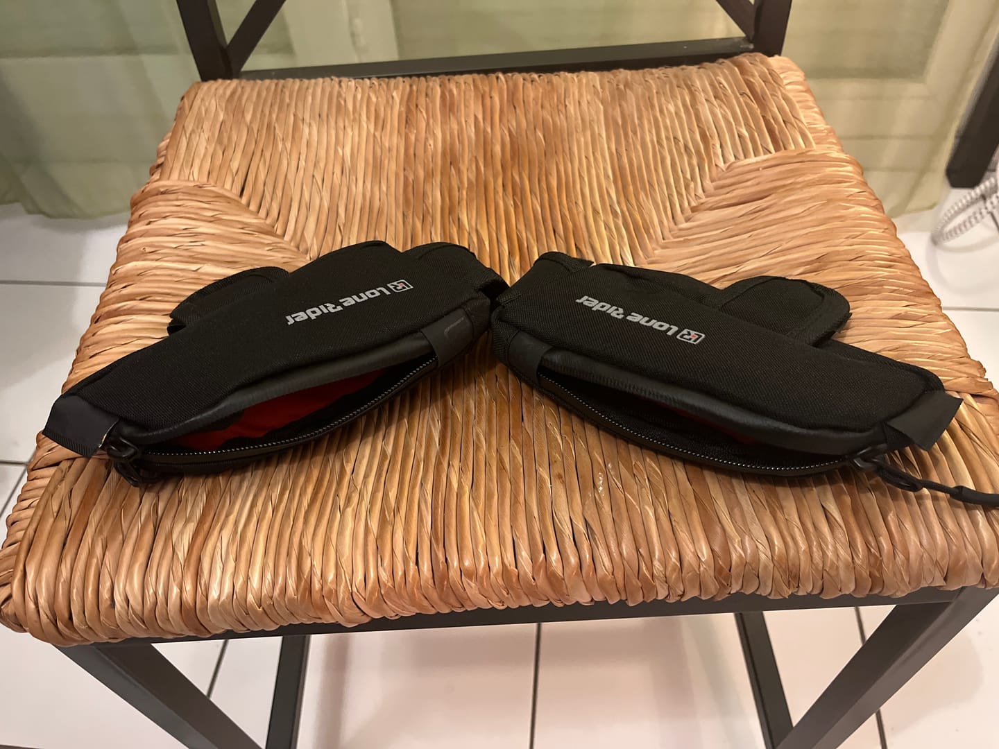 Customer photo review of Cockpit Hangry Pouch Set - BMW R1200/1250 GS / GS Adventure