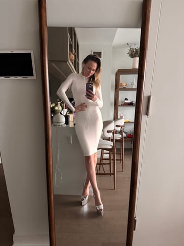 Customer photo review of NW Sculpt Midi Dress