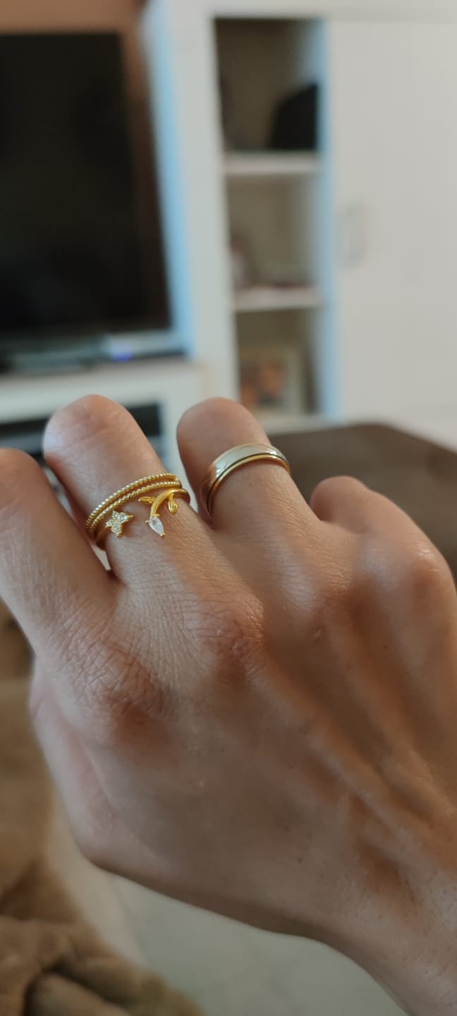 Customer photo review of Anillo Líneas Trenzadas