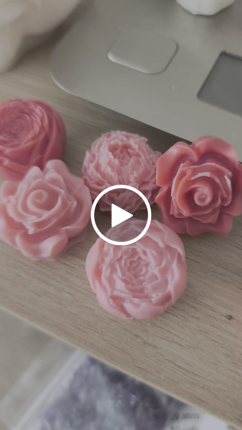 Customer video review of Colorante líquido para velas ROJO PRIMARIO