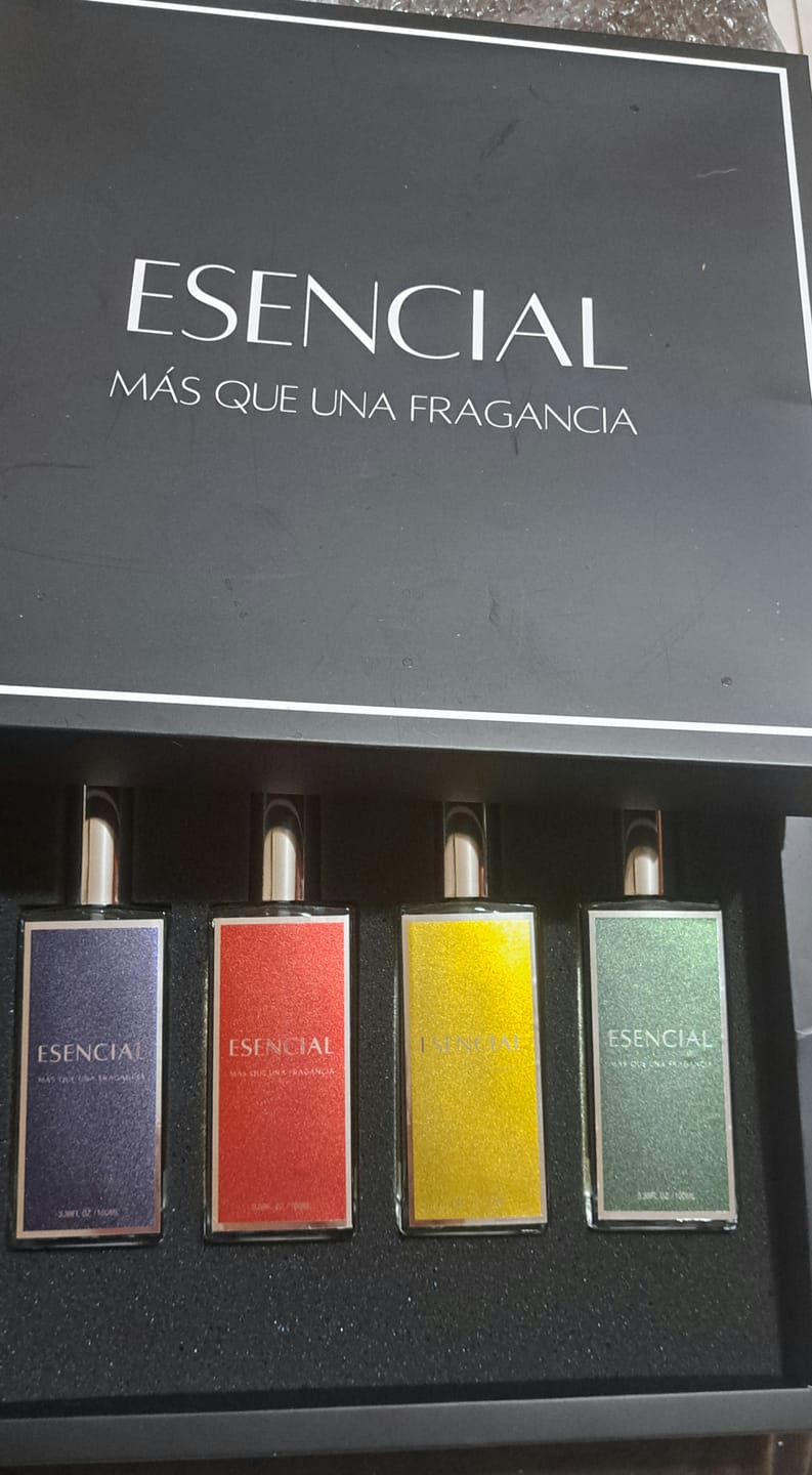 Customer photo review of Set "Le Labo" 4 Perfumes