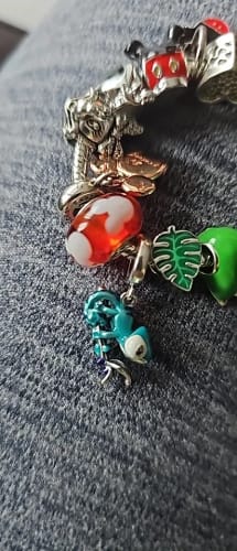 Customer photo review of 925 Sterling Silver Color Changing Chameleon Charm