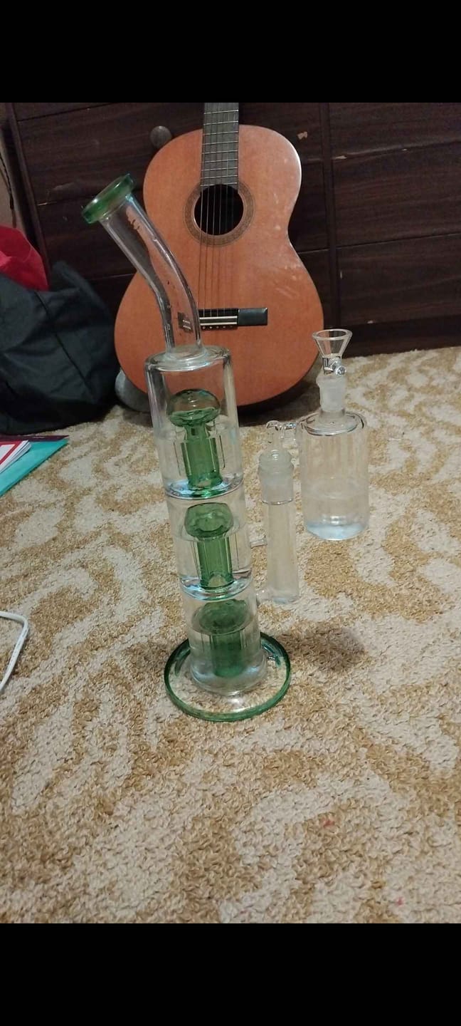 Customer photo review of Triple Tree 3 Percolator Waterpipe 40cm