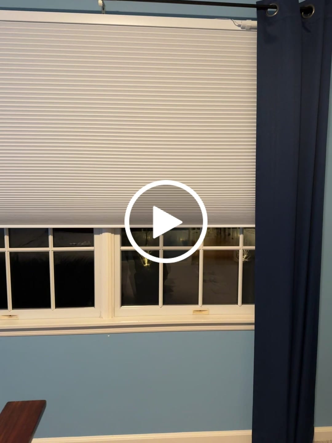 Customer video review of SmartWings Motorized Blackout Cellular Shades Hazel