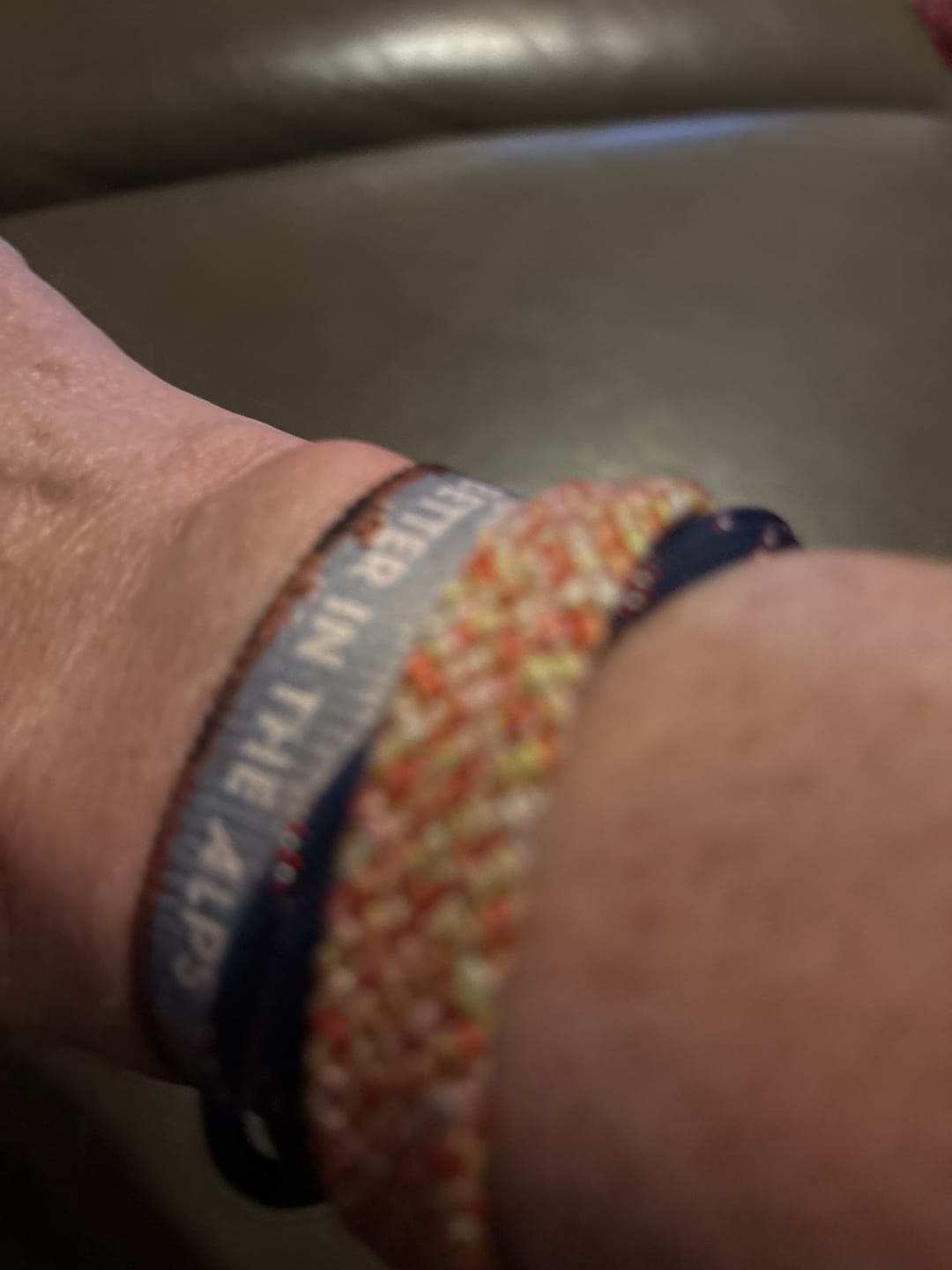 Customer photo review of Surfer Armband BEACH