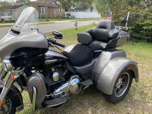 Customer photo review of Wind Rider Seat Cover