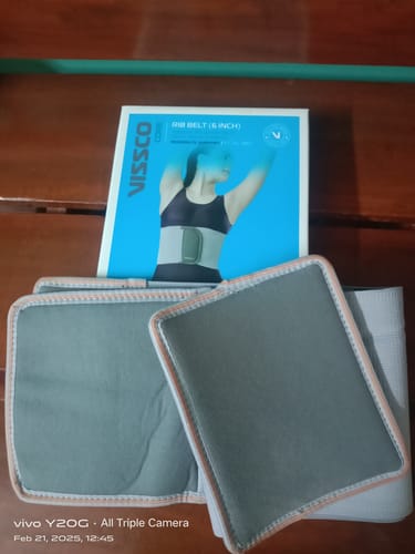 Customer photo review of Rib Belt | Provides Moderate Support to the Injured Ribs & Allows Normal Respiration (Grey)