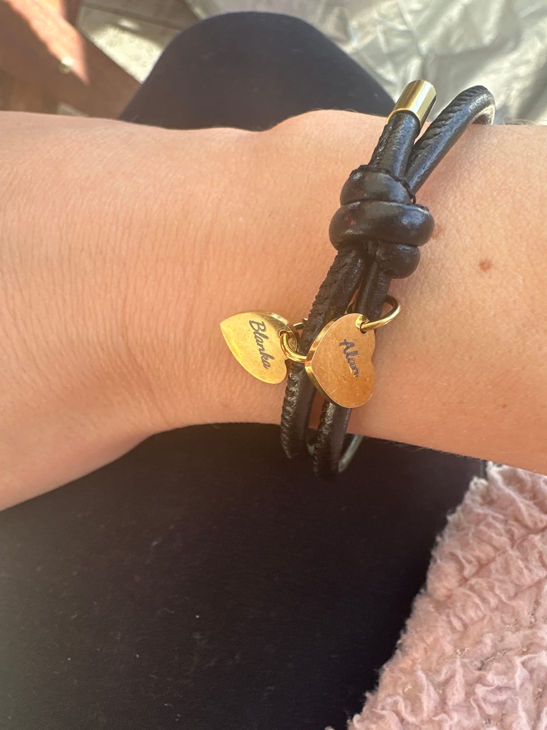 Customer photo review of Freunde - Individuelles Lederarmband