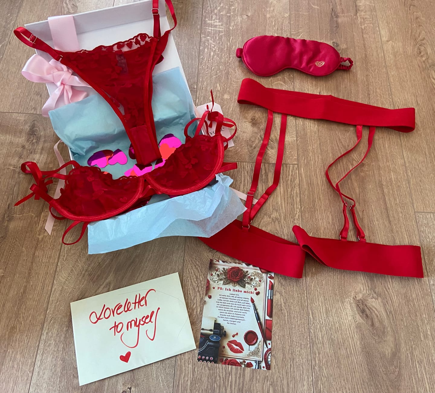 Customer photo review of MONATSBOX 💕