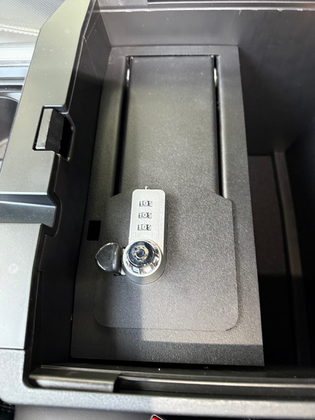 Customer photo review of E&G Console Vault for 2023+ Ford Super Duty (F-250, F-350, F-450)