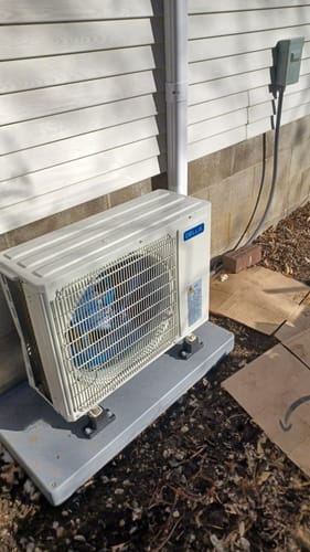 Customer photo review of DELLA Motto Series Mini Split AC R32 Refrigerant