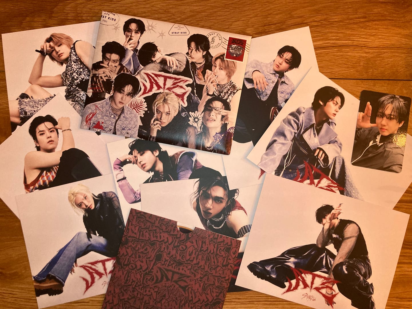 Customer photo review of STRAY KIDS - ATE ALBUM LETTER VER RANDOM