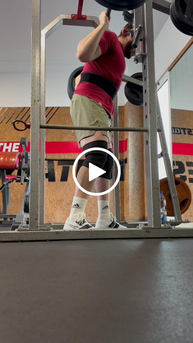 Customer video review of Strength Shop 7mm Inferno Neoprene Knee Sleeves - Black - IPF Approved (Pair)