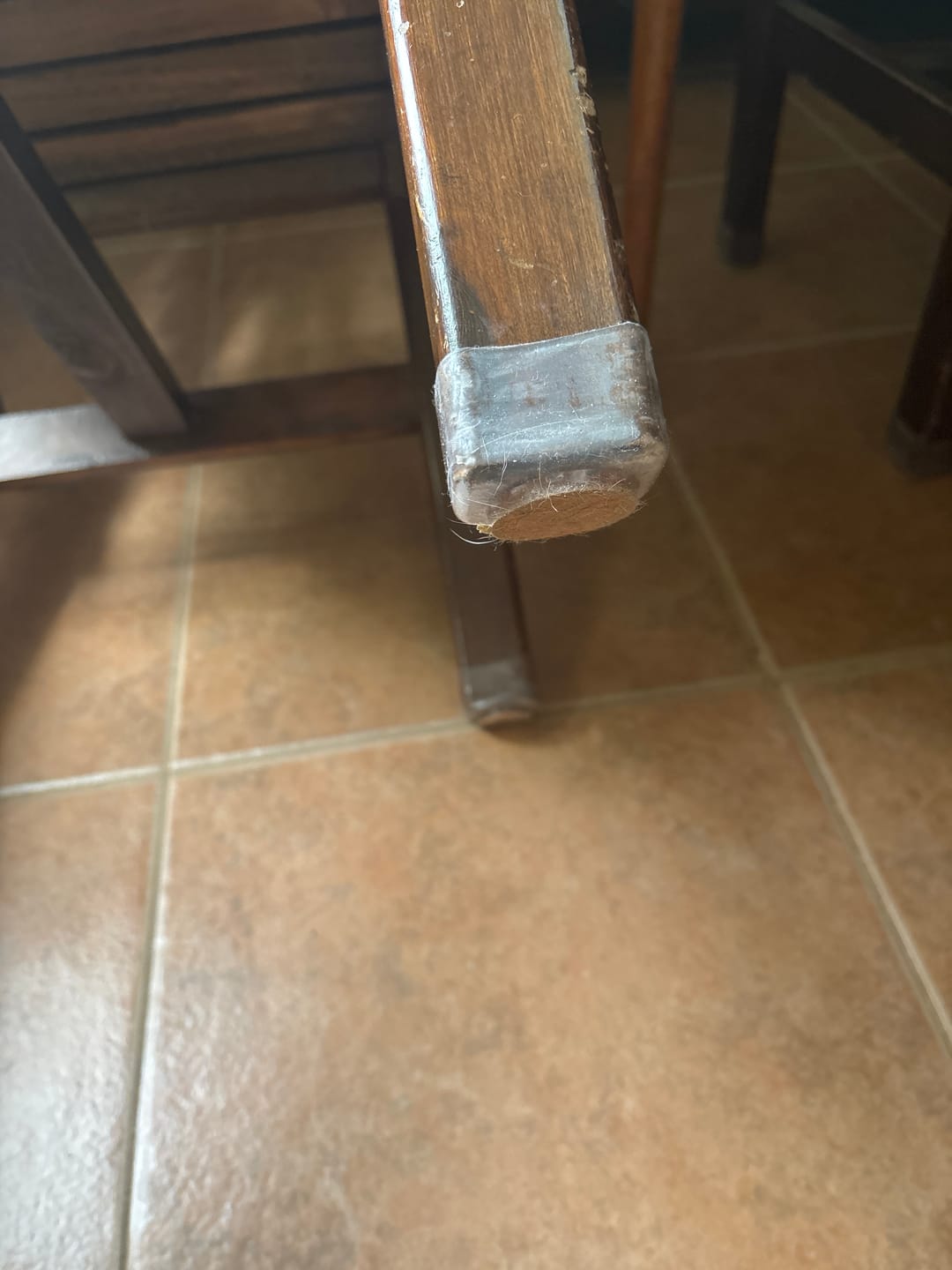 Customer photo review of Pack de 16 Protectores de Silicona para Sillas