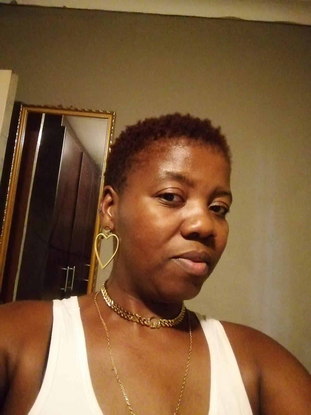 Customer photo review of Gold Era Choker & Necklace Combo