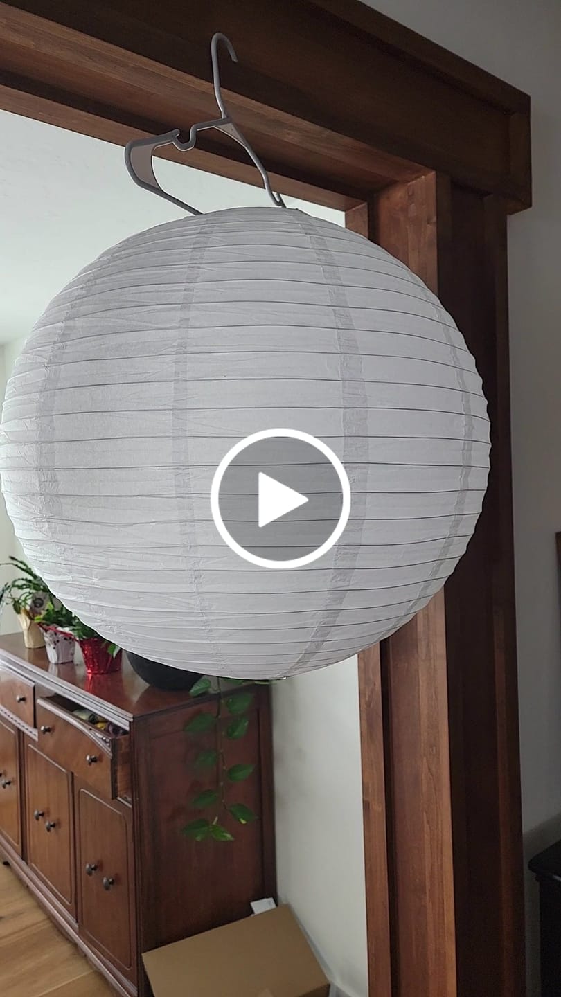 Customer video review of 24" White Round Paper Lantern, Even Ribbing, Chinese Hanging Wedding & Party Decoration