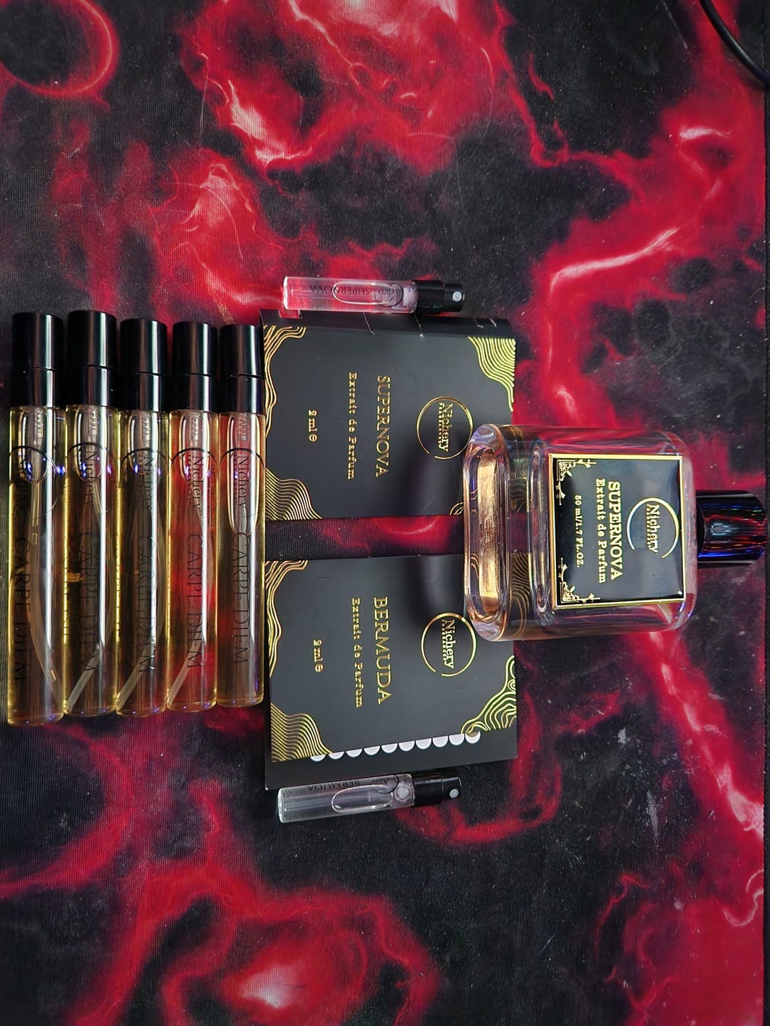 Customer photo review of Nichery Carpe Diem Extrait de Parfum - Férfi 50ml