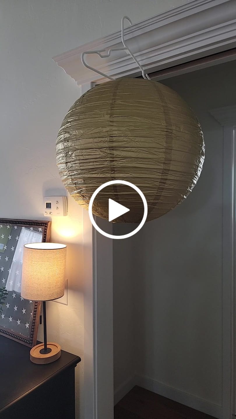 Customer video review of 20" White Round Paper Lantern, Even Ribbing, Chinese Hanging Wedding & Party Decoration