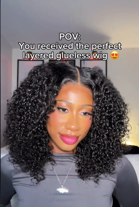 Customer photo review of Wavymy Afro Kinky Curly 7x5 Lace Glueless Wigs HD Lace Wear & Go Wigs Dome Cap 180% Density Layered Curly Hairstyle