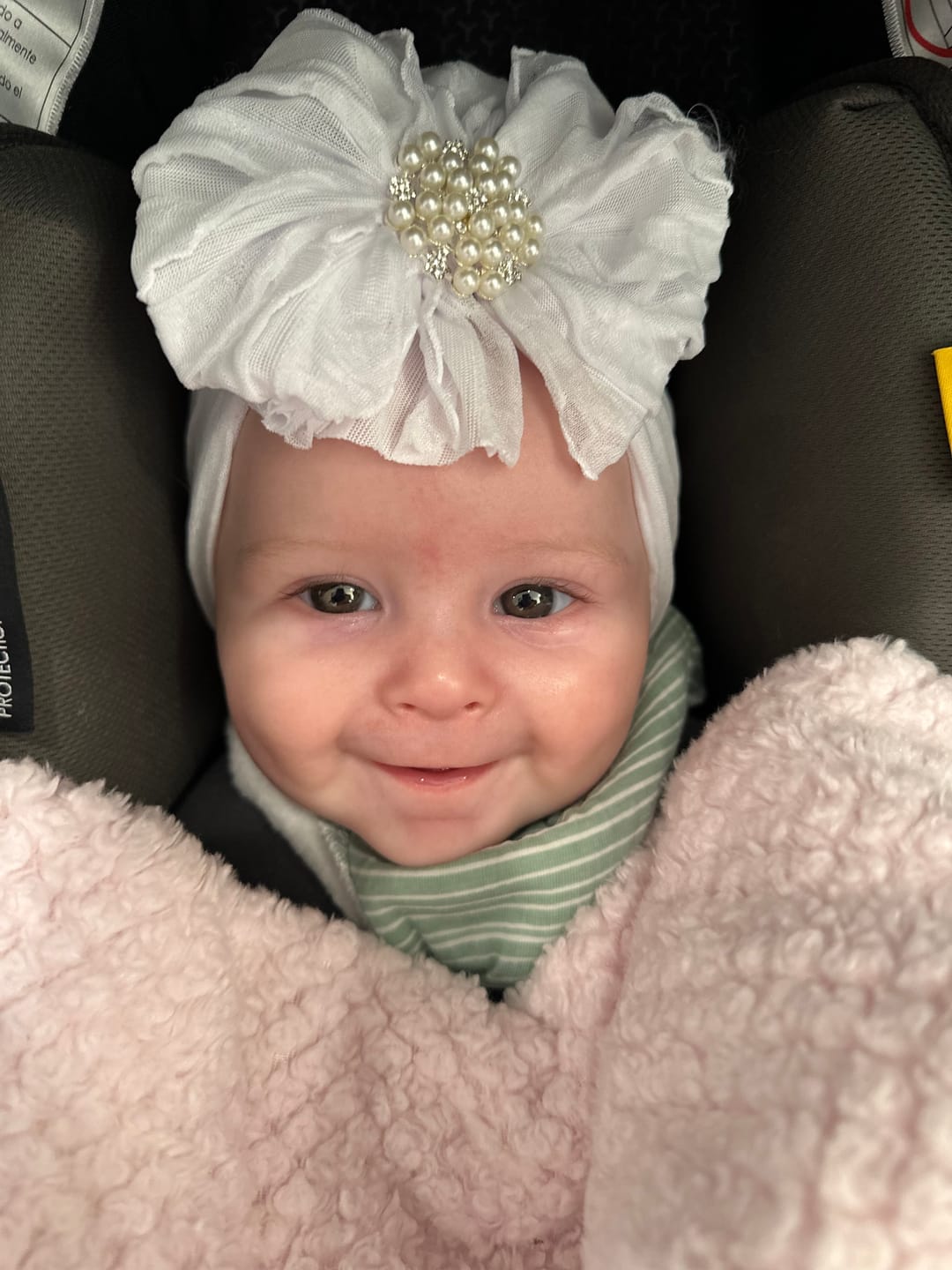 Customer photo review of Pearl Ruffled Headband