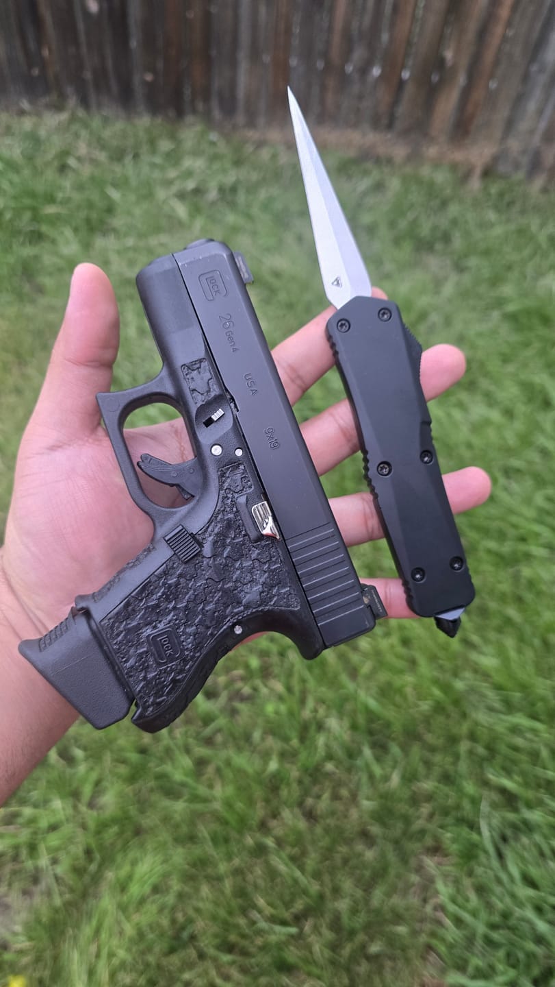 Customer photo review of Black Ghost OTF Knife - Hornet Blade