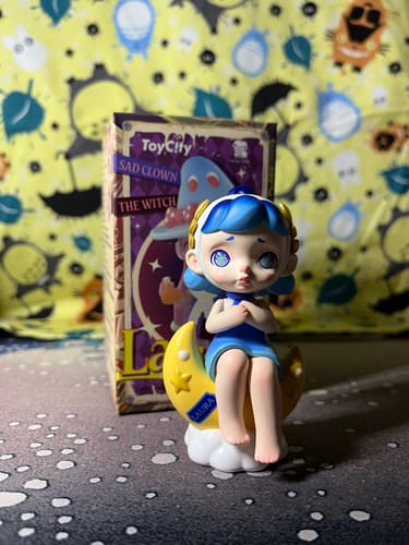 Customer photo review of Sales Promote Mystery Box Only $8.99【Slightly Package Damaged】
