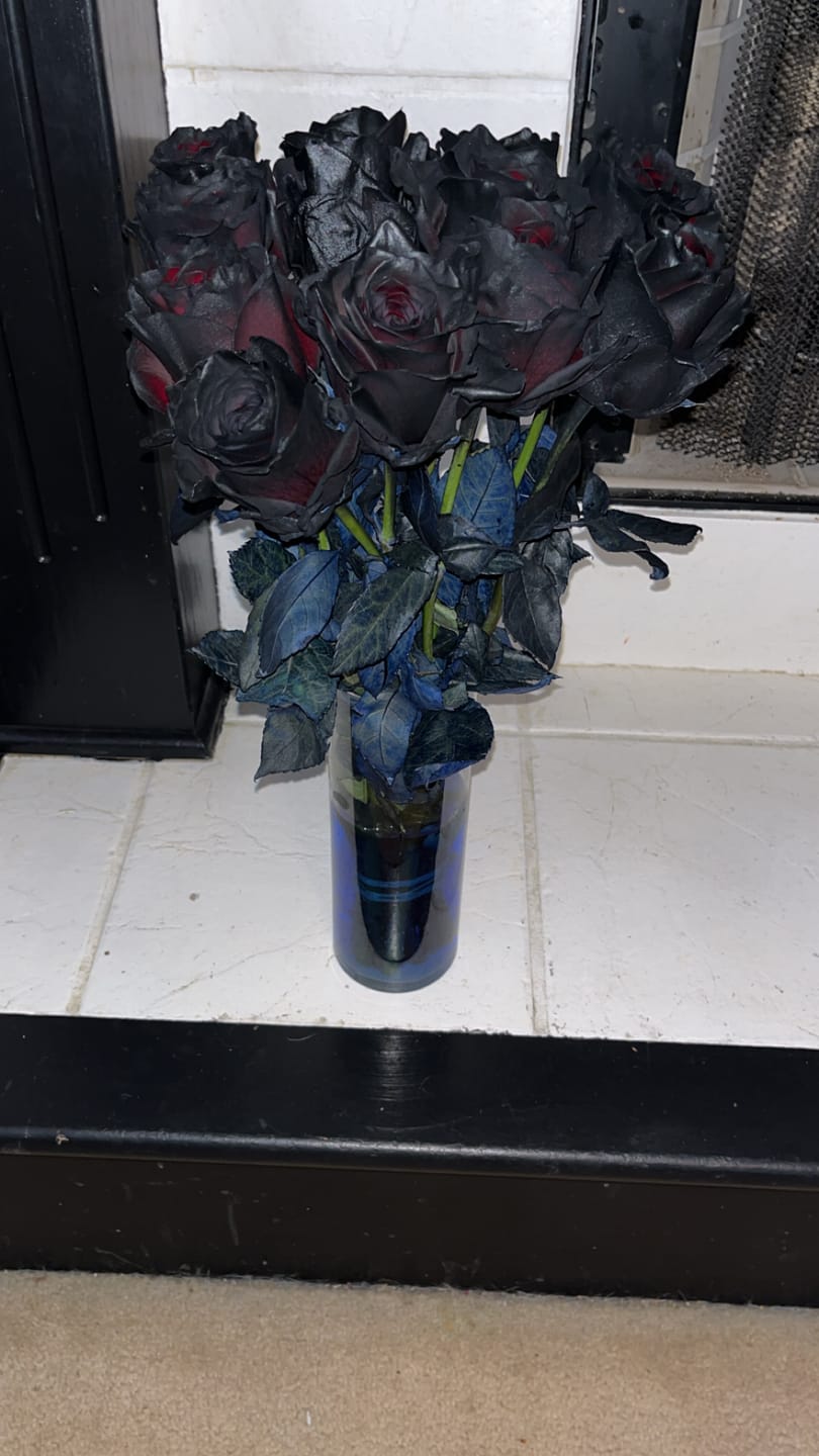 Customer photo review of Black Roses