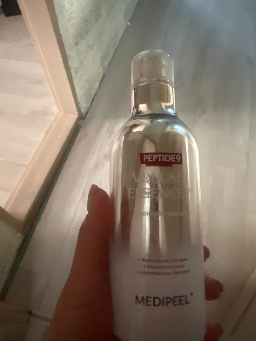 Customer photo review of Skābekļa liftinga esence ar peptīdiem Medi-Peel Peptide 9 Volume All In One Essence PRO