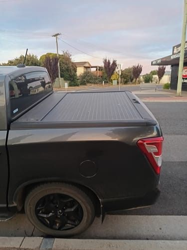 Customer photo review of Gen2 Black Roller Lid Shutter For SsangYong Musso (Short Tub) 2018+