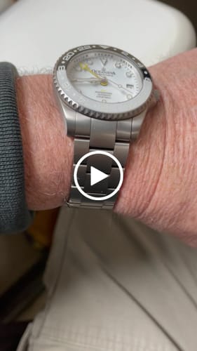 Customer video review of Oceaneva Men's GMT TITANIUM Automatic Deep Marine Explorer 1250M White & Black Ceramic Bezel Watch