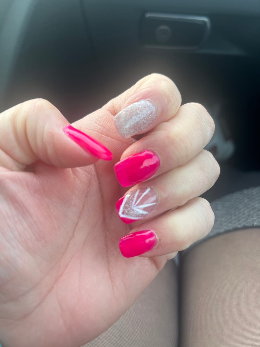 Customer photo review of PACK COMPLET 12 FORMATIONS ( TECHNIQUE + NAIL ART )