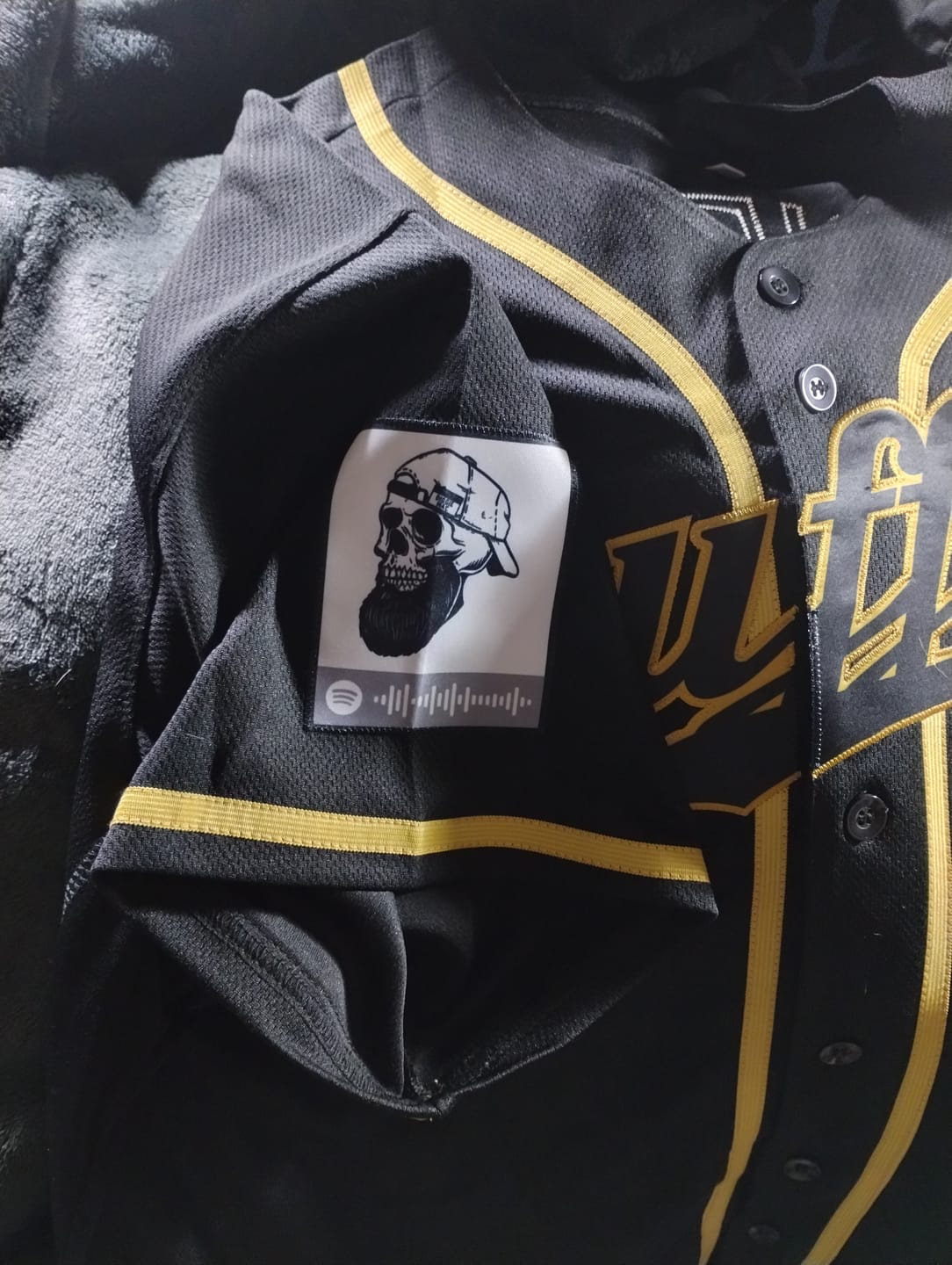 Customer photo review of Custom Black Old Gold Classic Style Authentic Baseball Jersey