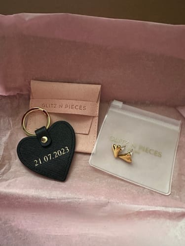 Customer photo review of Love Heart Keychain