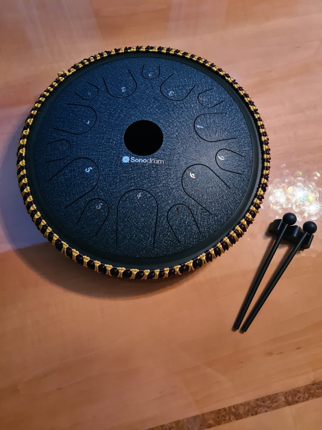 Customer photo review of Sonodrum Zungentrommel - "Exclusive" - Handgefertigt - 38cm - 14 Zungen - C-Dur