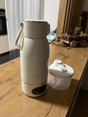 Customer photo review of Tragbarer Fläschchenwärmer + Milchpulverbox + Schnell-Ladegerät