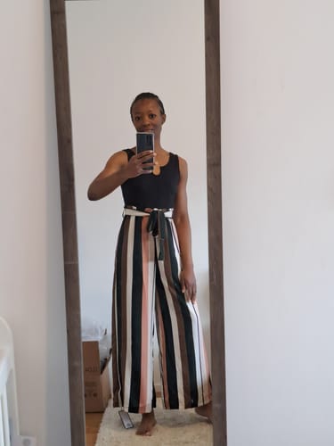 Customer photo review of Combinaison en tricot à rayures noires des années 1950 avec ceinture