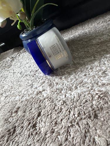 Customer photo review of F&W Exclusive Glow Cream 180ml